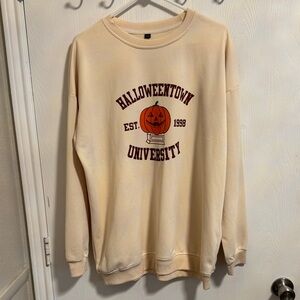 Halloween Town University Women’s 2XL Cream color Sweatshirt Pumpkin Fun October